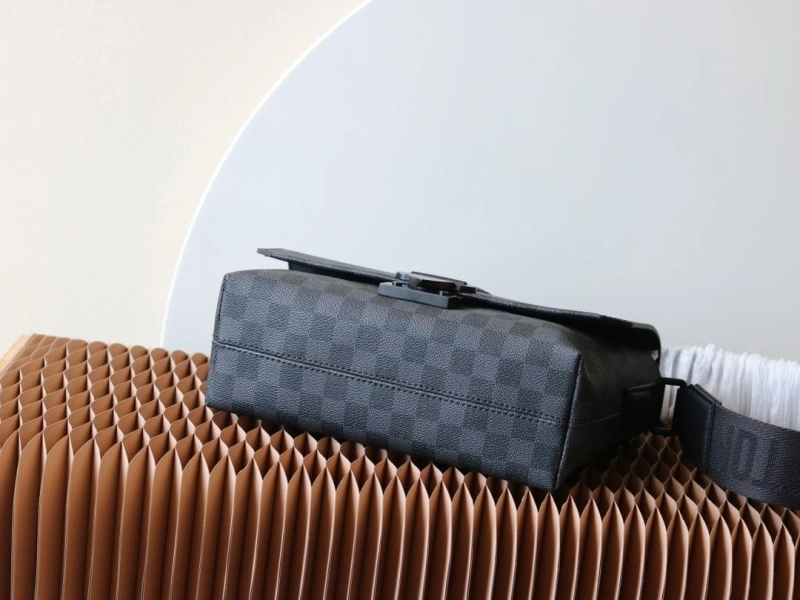 LV Satchel bags 4233H-1574