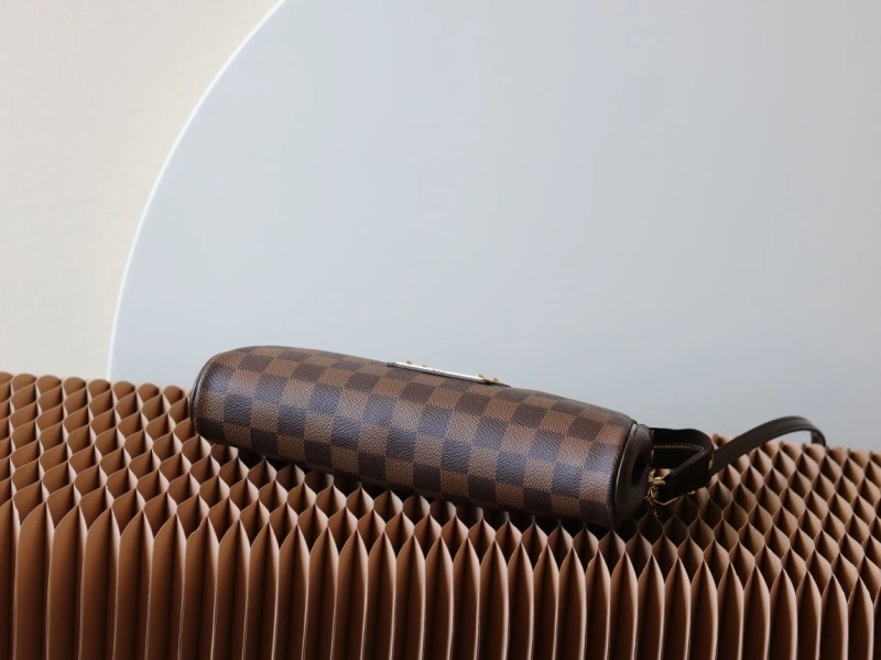 LV Satchel bags 4233H-1576