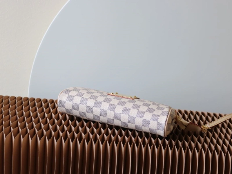 LV Satchel bags 4233H-1577