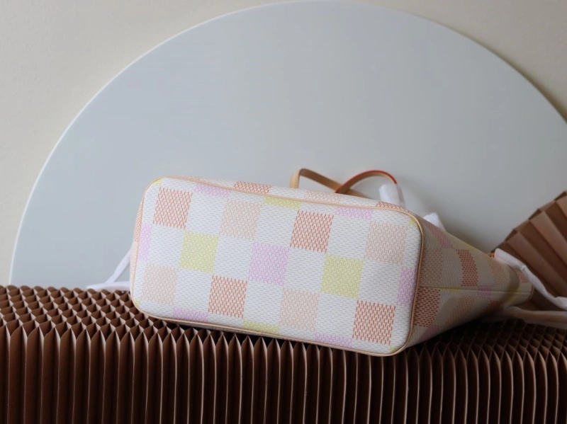 LV Shopping Bags 4233H-1590