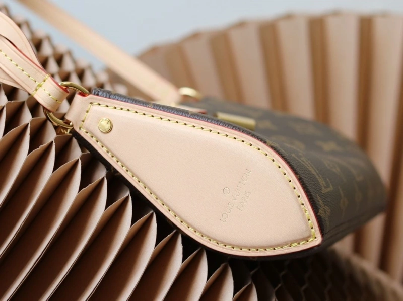 LV Top Handle Bags 4233H-1593