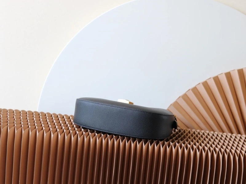 LV Top Handle Bags 4233H-1606