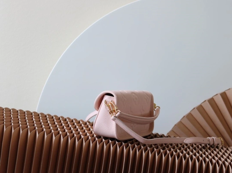 LV Satchel bags 4233H-1613