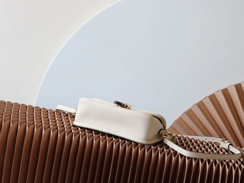 LV Satchel bags 4233H-1616