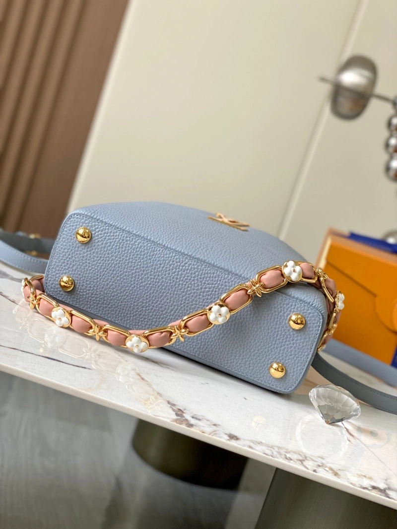 LV Capucines Bags 4233H-1689