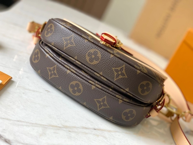 LV Satchel bags 4233H-1702