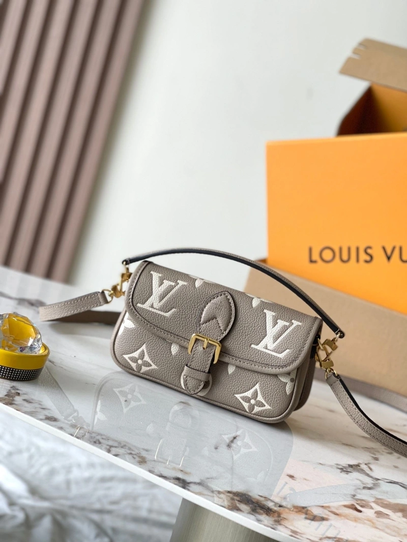LV Satchel bags 4233H-1743