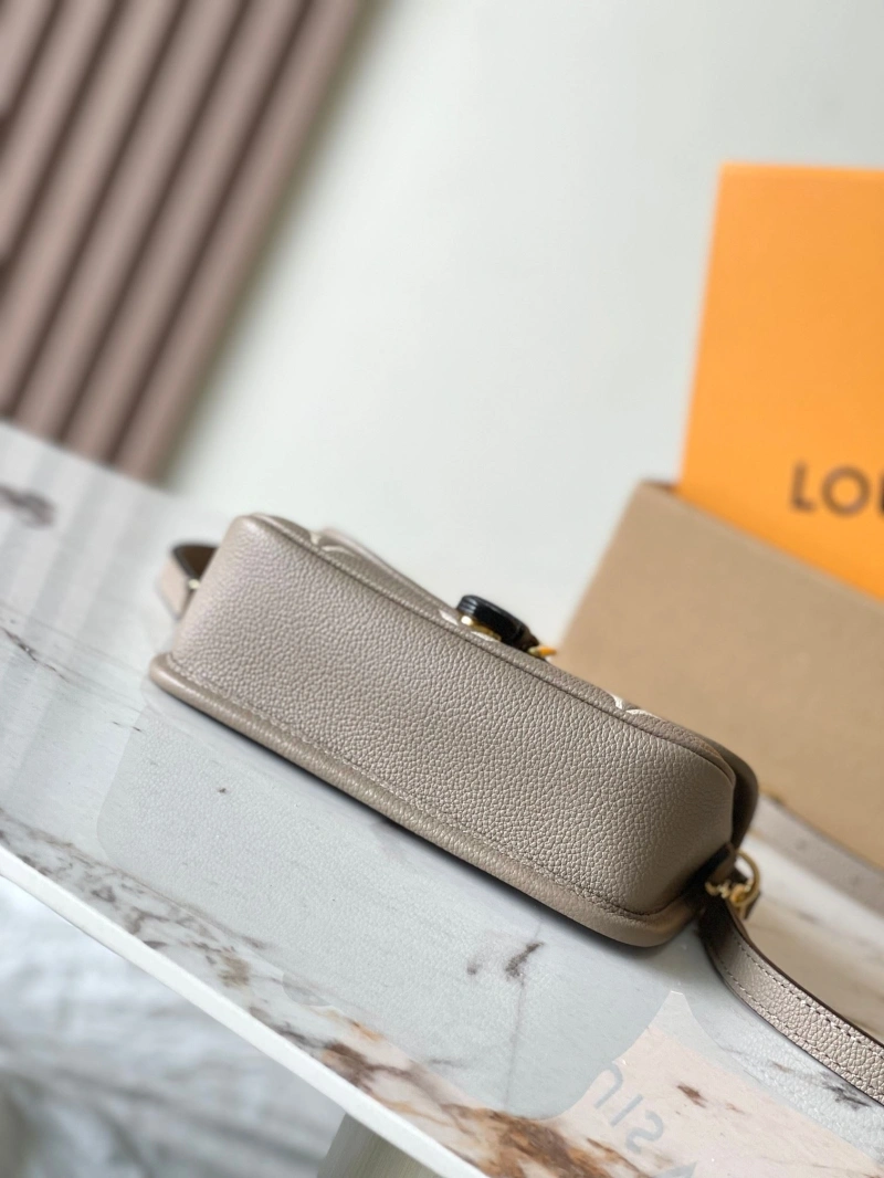 LV Satchel bags 4233H-1743