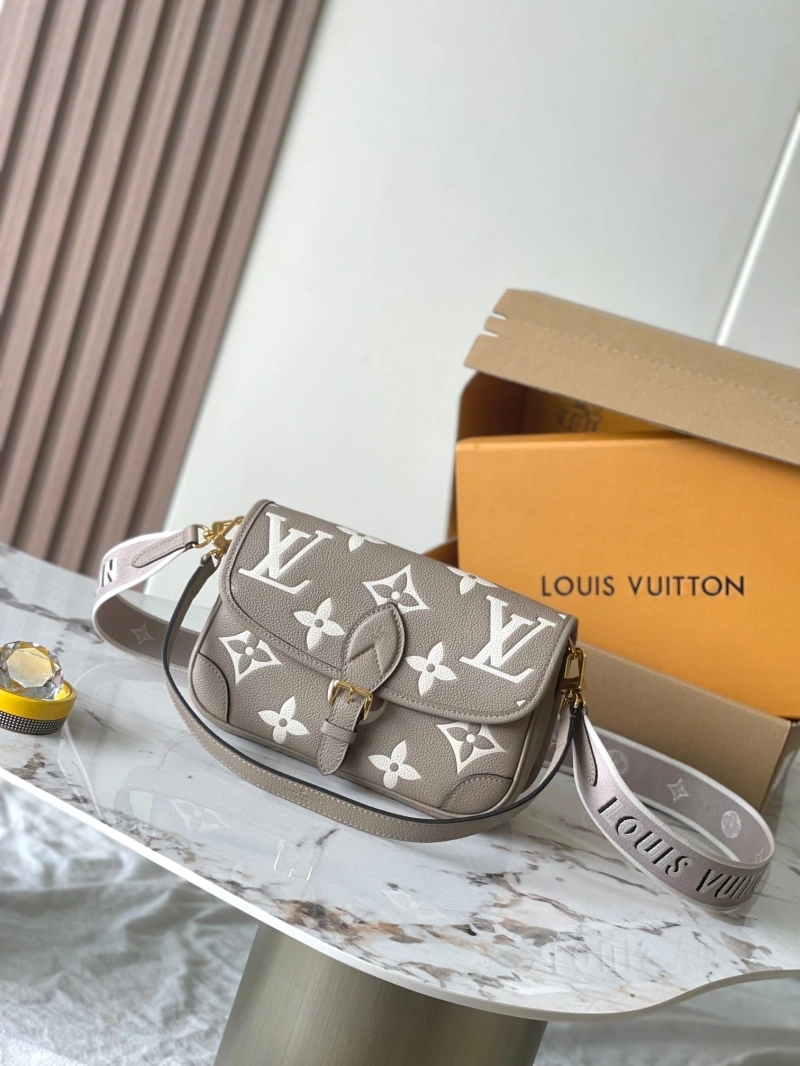 LV Satchel bags 4233H-1755