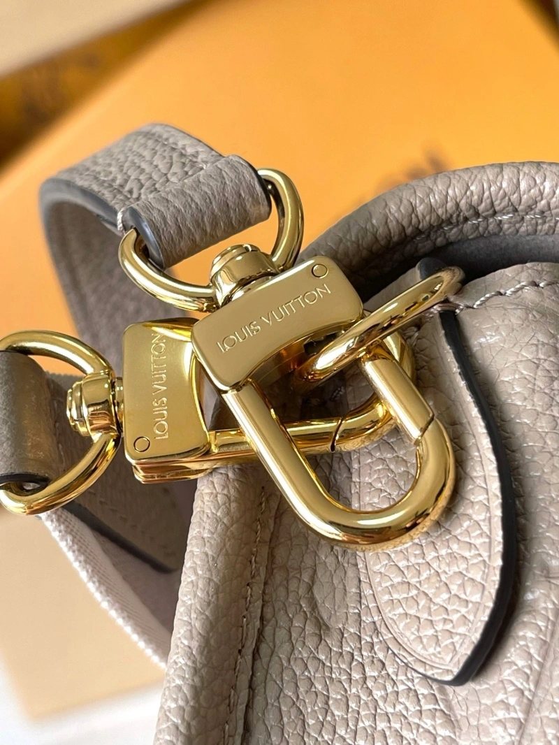 LV Satchel bags 4233H-1755