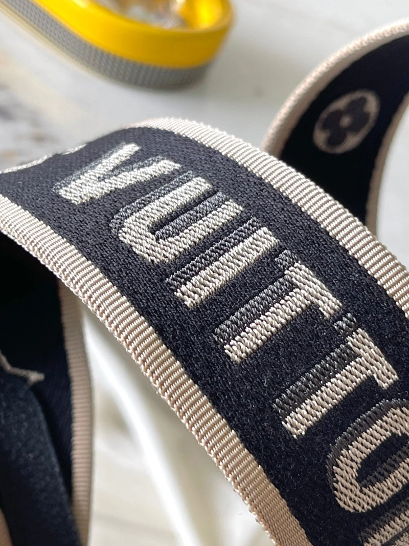 LV Satchel bags 4233H-1758