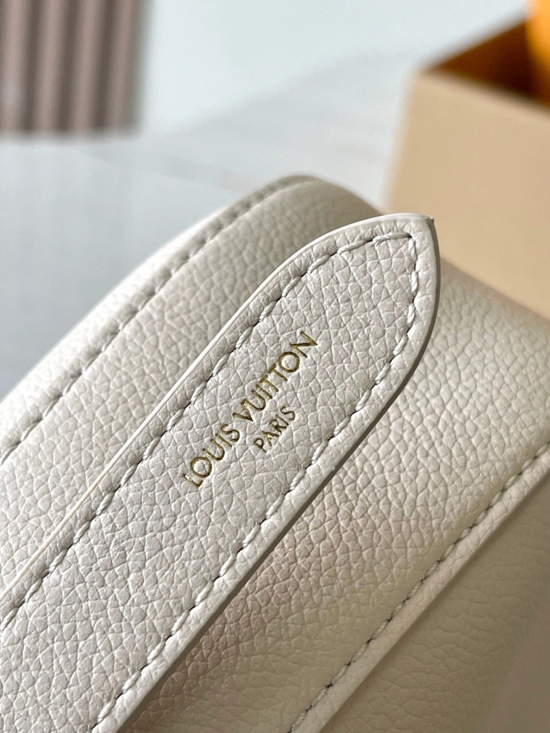 LV Top Handle Bags 4233H-1777