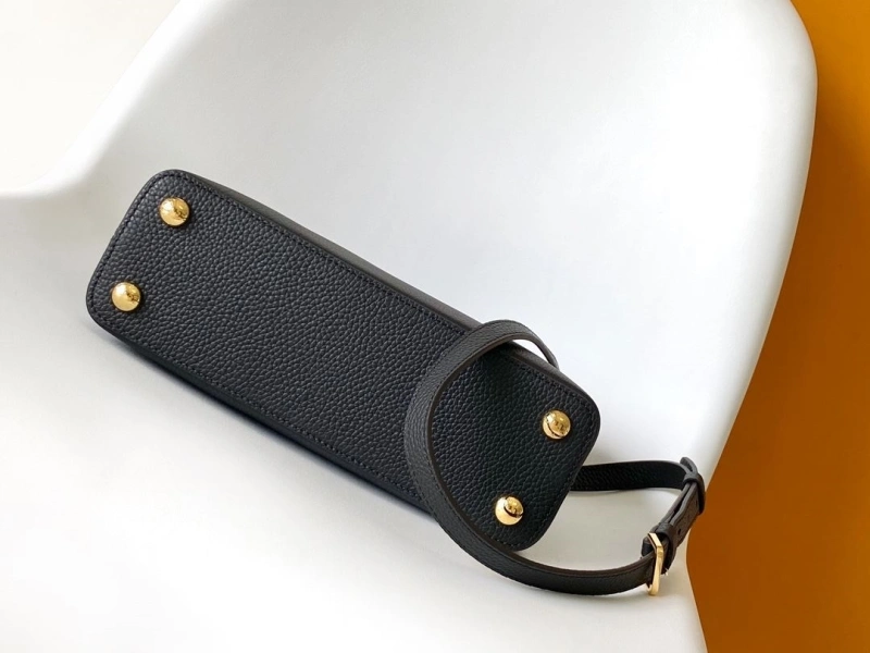 LV Capucines Bags 4233H-1797