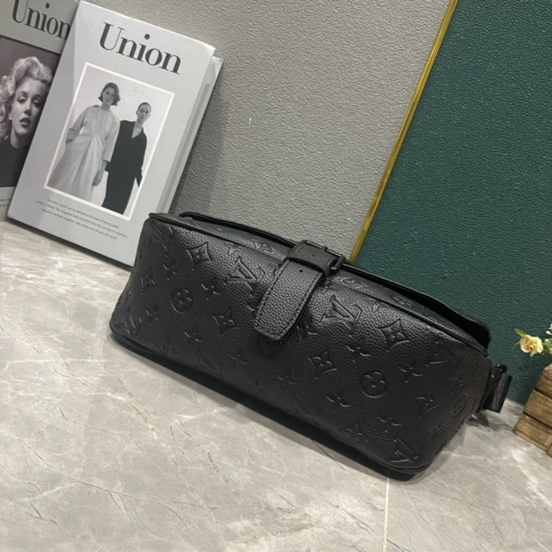 LV Satchel bags 4233H-1804