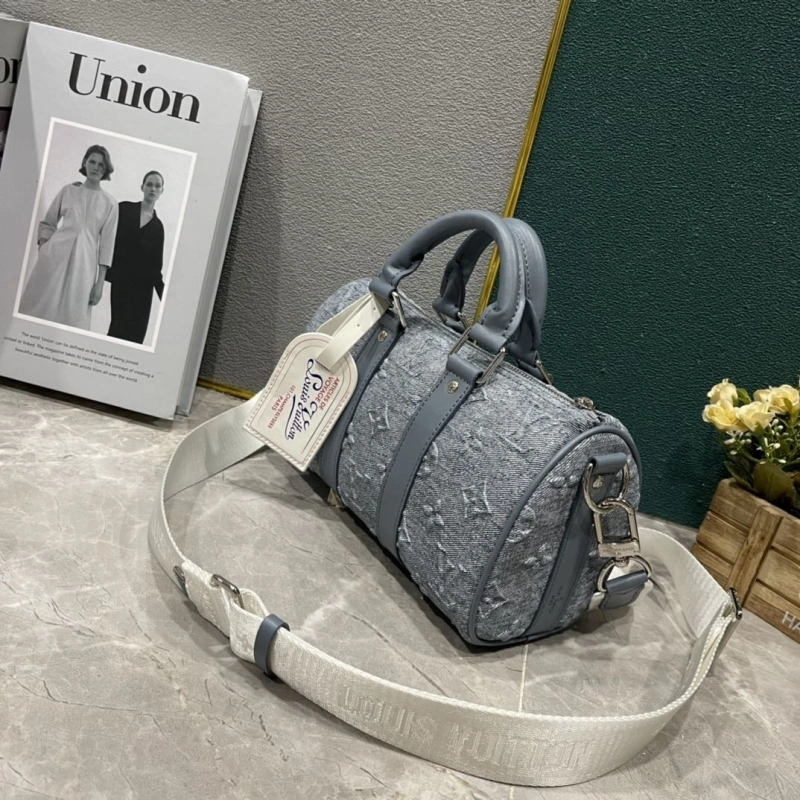 LV Travel Bags 4233H-1808