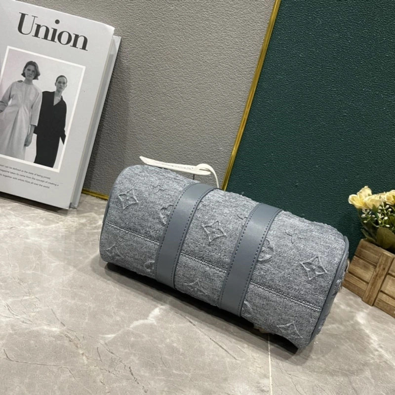 LV Travel Bags 4233H-1808