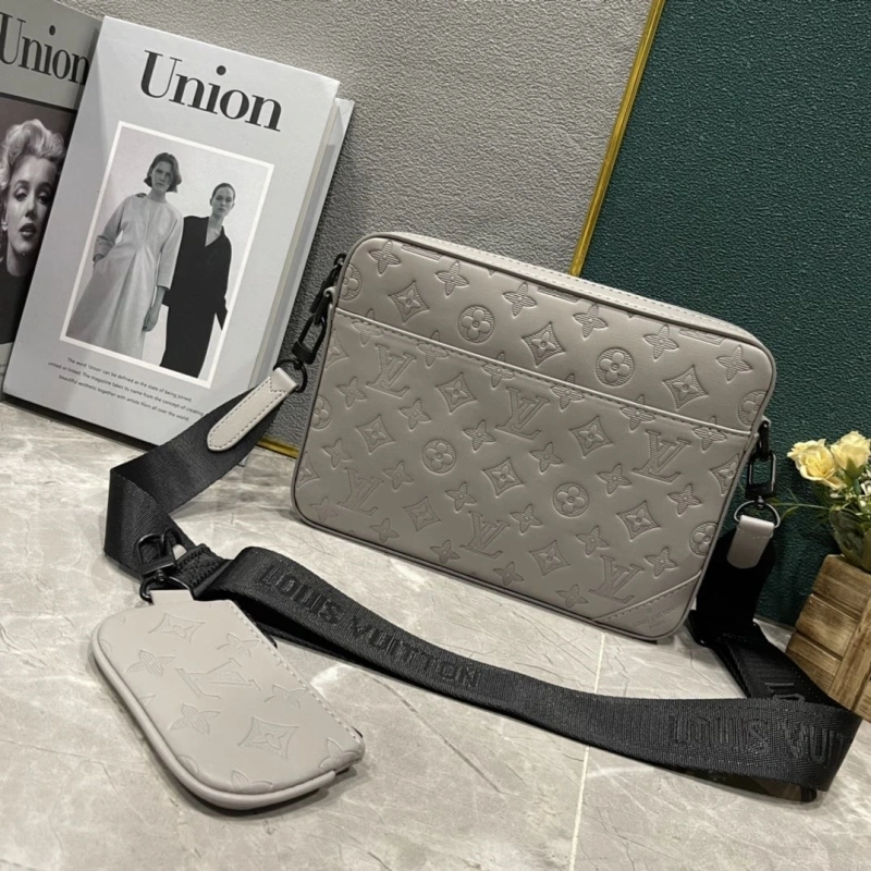 LV Satchel bags 4233H-1864