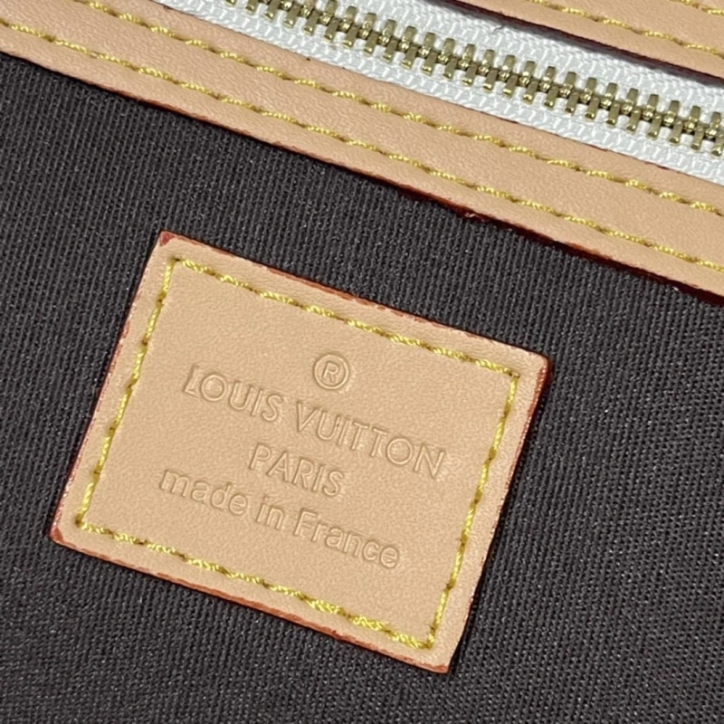 LV Travel Bags 4233H-1912