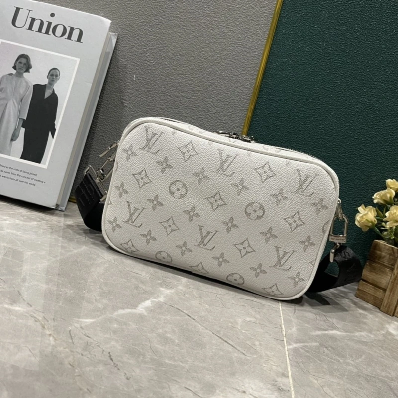 LV Satchel bags 4233H-1923