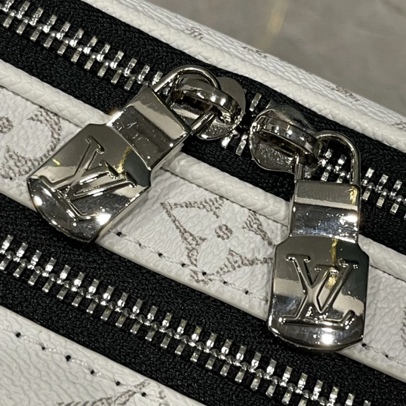 LV Satchel bags 4233H-1923