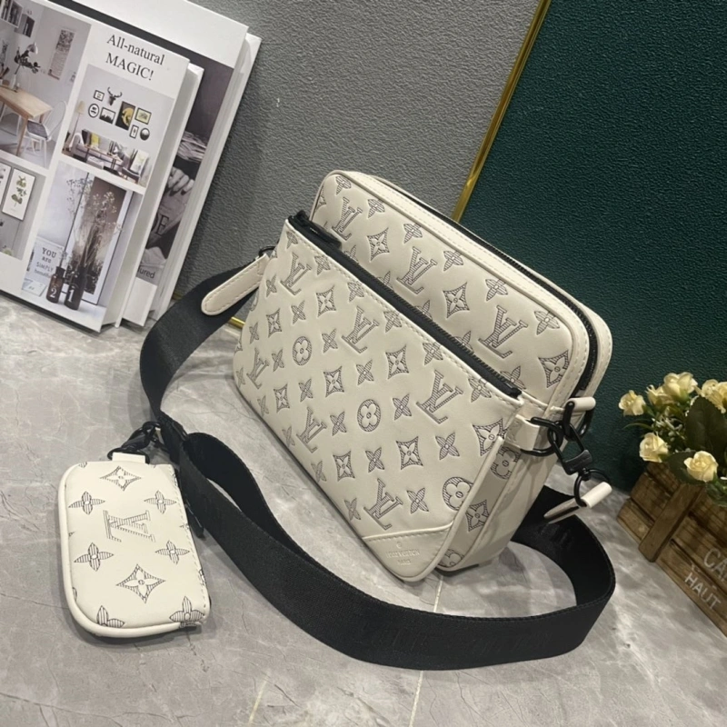 LV Satchel bags 4233H-1937