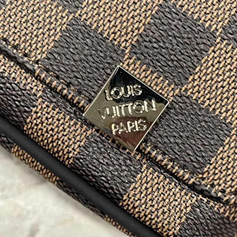 LV Satchel bags 4233H-1946