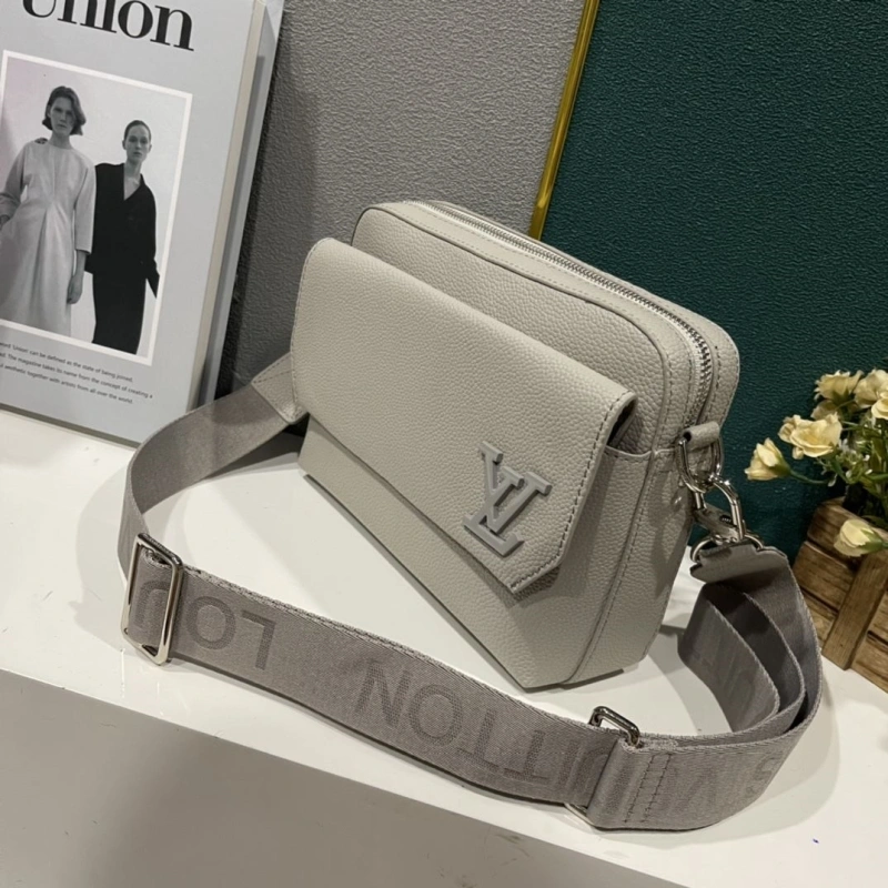 LV Satchel bags 4233H-1961