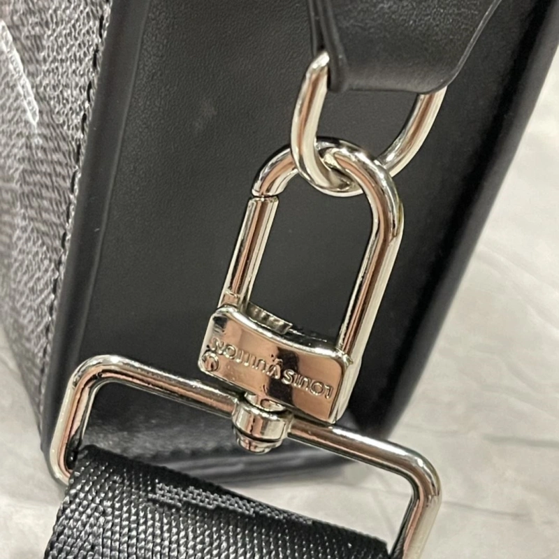 LV Satchel bags 4233H-1970