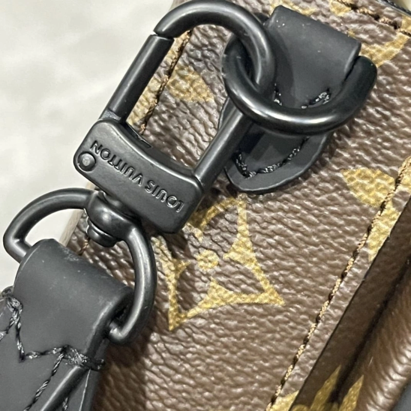LV Satchel bags 4233H-2015