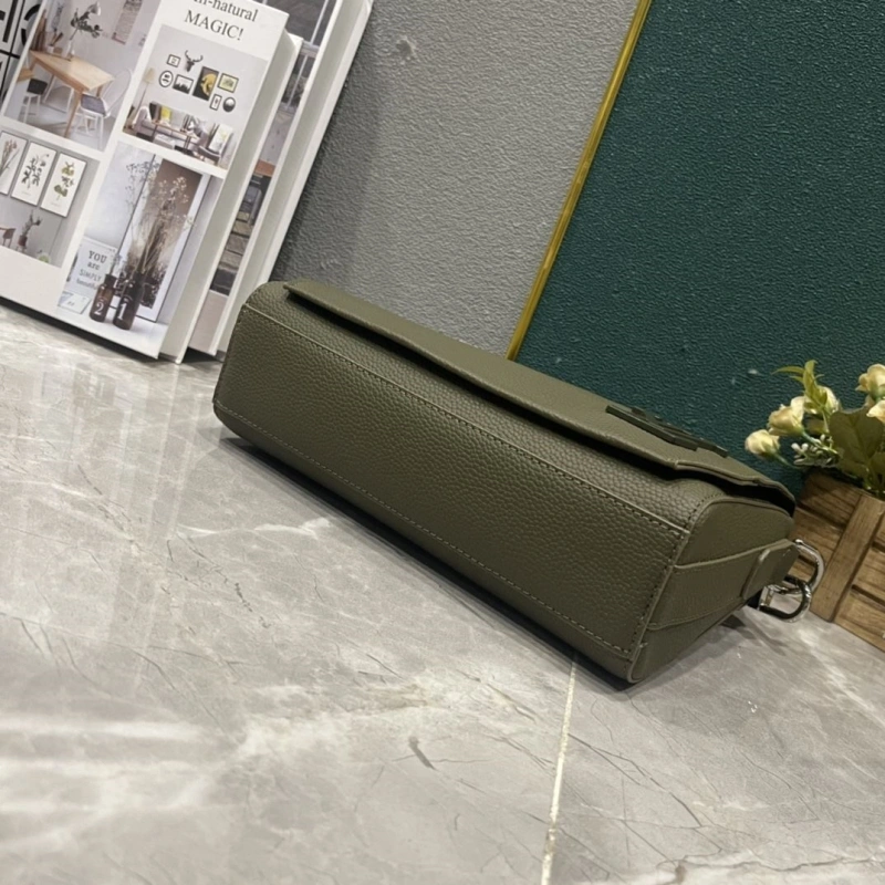 LV Satchel bags 4233H-2043