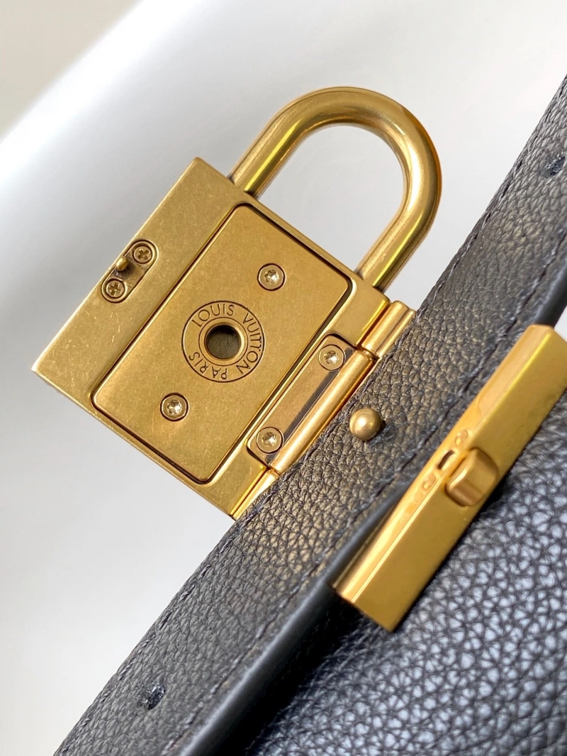 LV Shopping Bags 4233H-2079