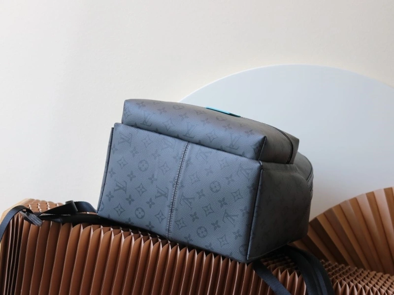 LV Backpacks 4233H-2089