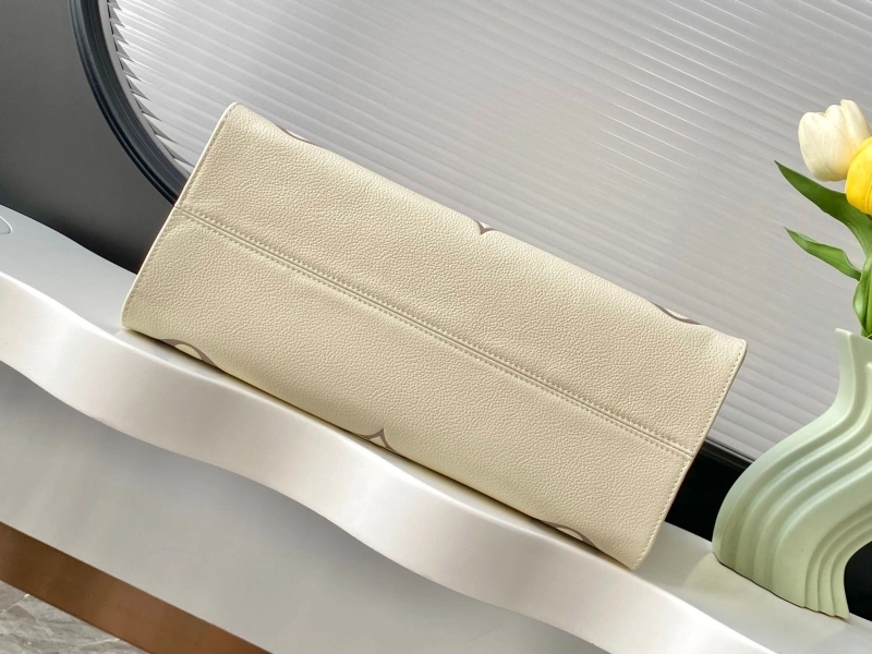 LV Shopping Bags 4233H-2095