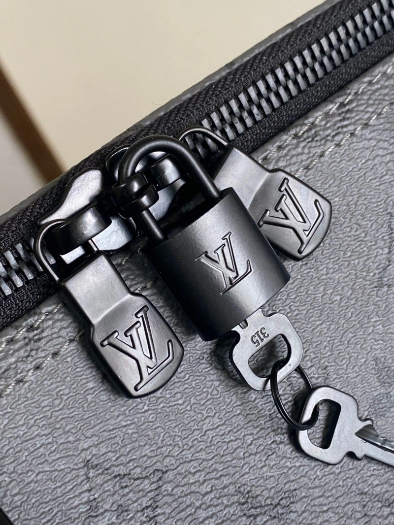 LV Travel Bags 4233H-2104