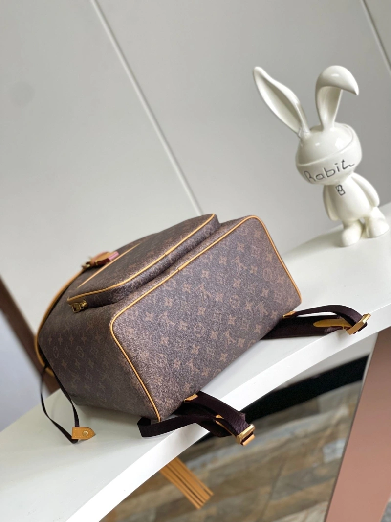 LV Backpacks 4233H-2112