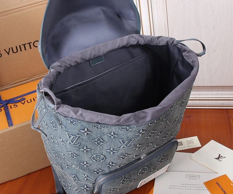 LV Backpacks 4233H-2146