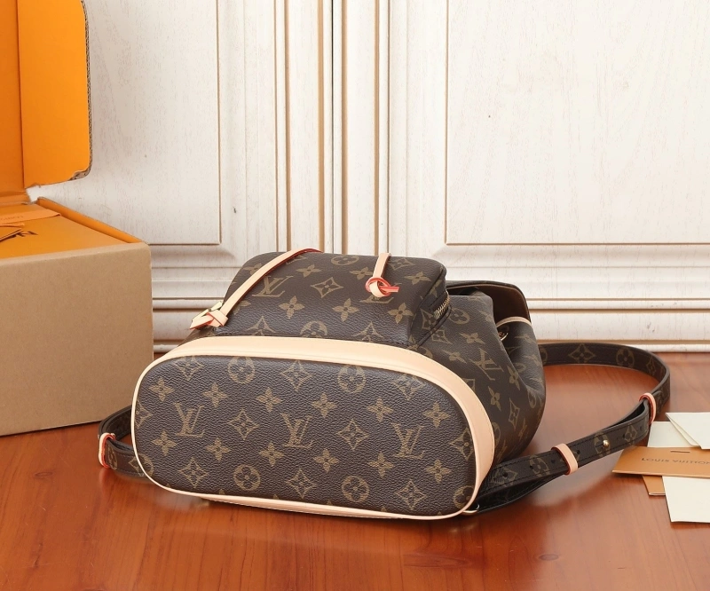 LV Backpacks 4233H-2156
