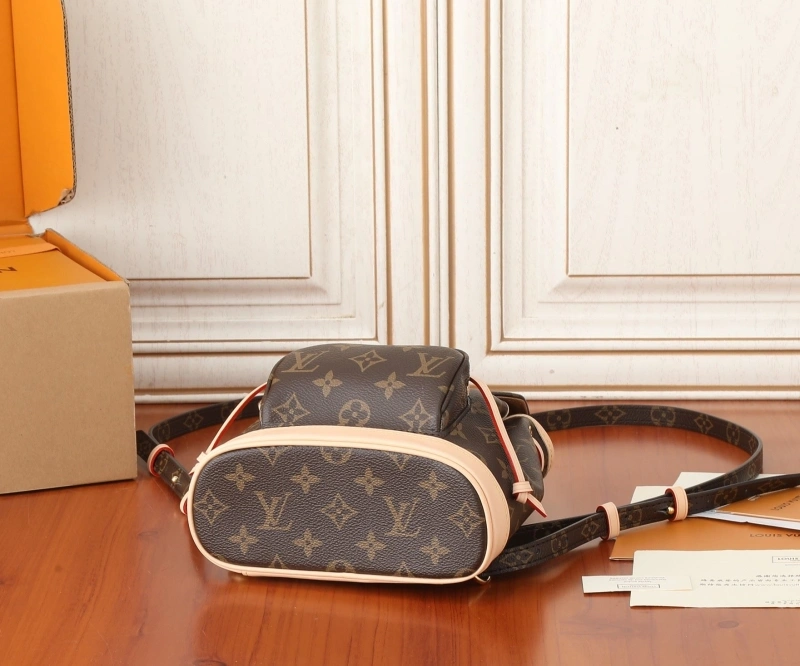 LV Backpacks 4233H-2157