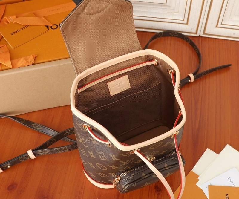 LV Backpacks 4233H-2157