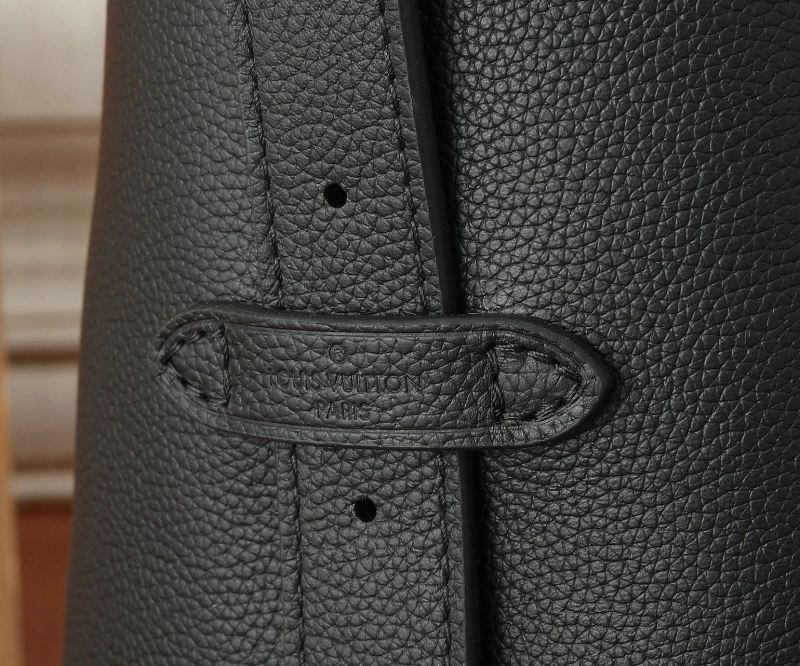 LV Shopping Bags 4233H-2158