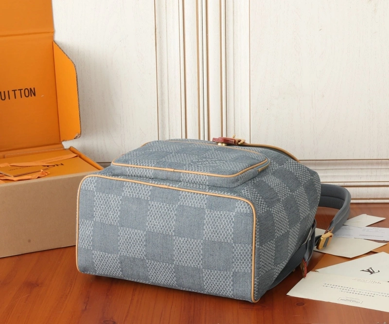 LV Backpacks 4233H-2199