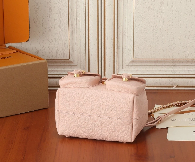 LV Backpacks 4233H-2219