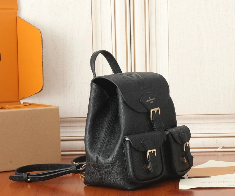 LV Backpacks 4233H-2220