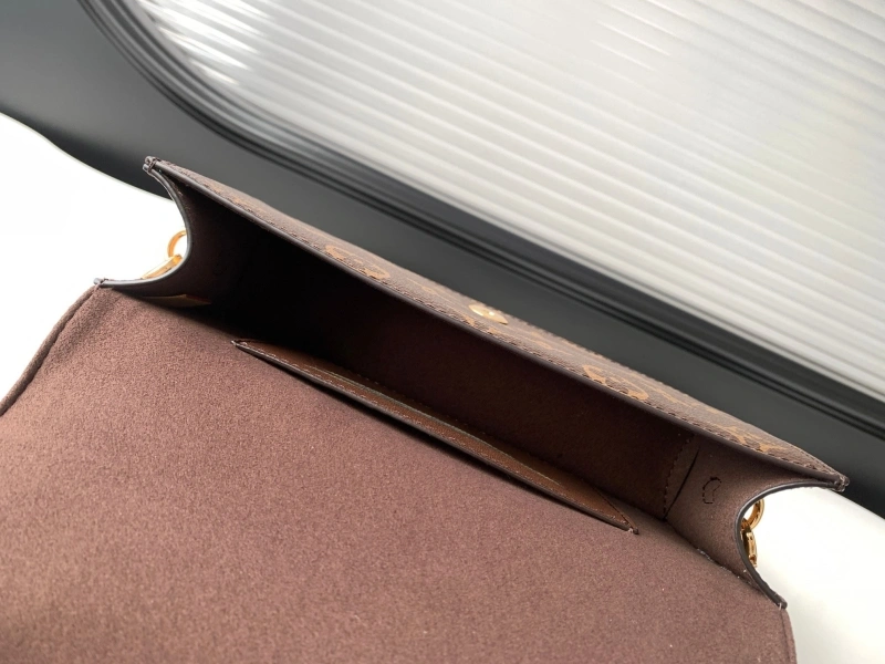 LV Satchel bags 4233H-2246