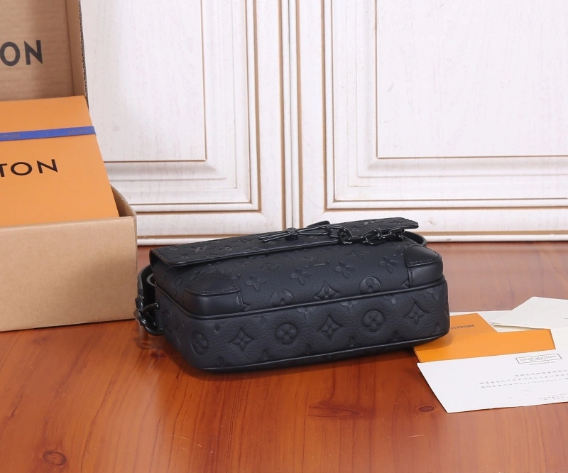 LV Satchel bags 4233H-2324