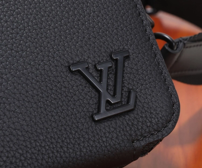 LV Satchel bags 4233H-2328