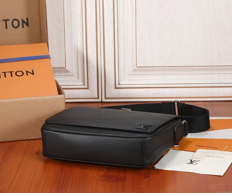 LV Satchel bags 4233H-2350