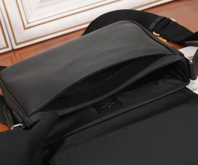 LV Satchel bags 4233H-2350