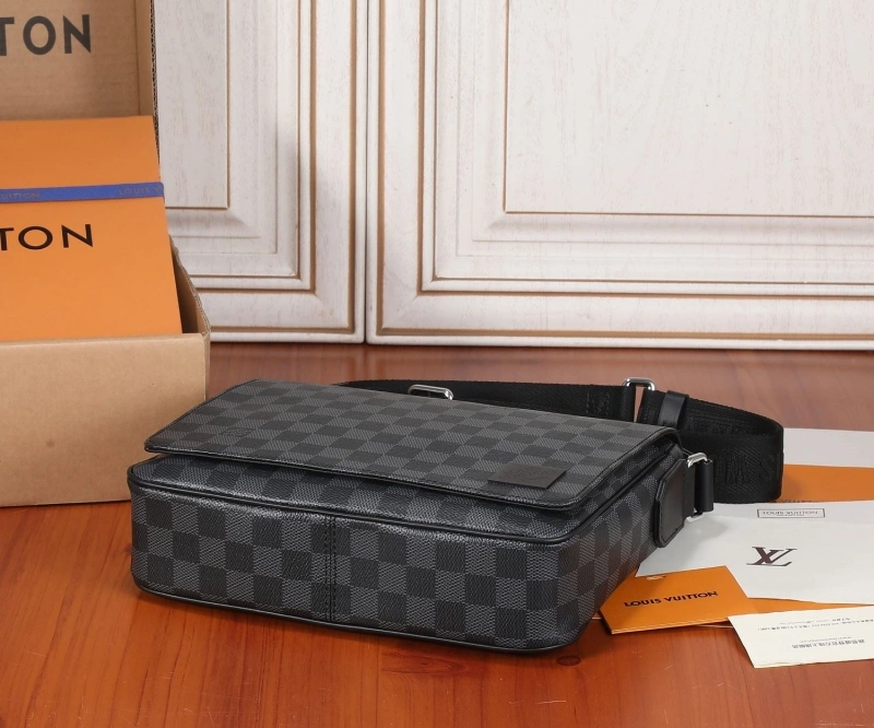 LV Satchel bags 4233H-2353