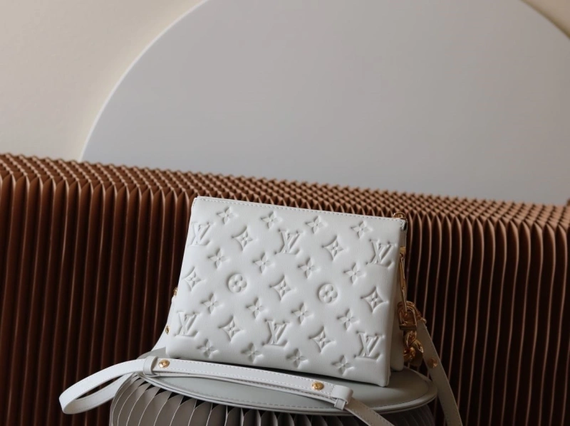 LV Satchel bags 4233H-2377